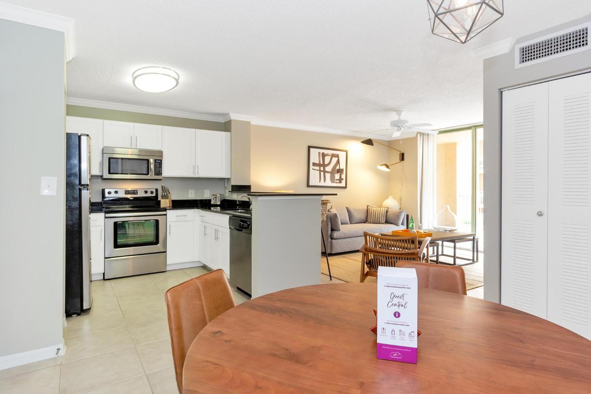 Apartment Dharma Coral Gables At Gables Grand Plaza